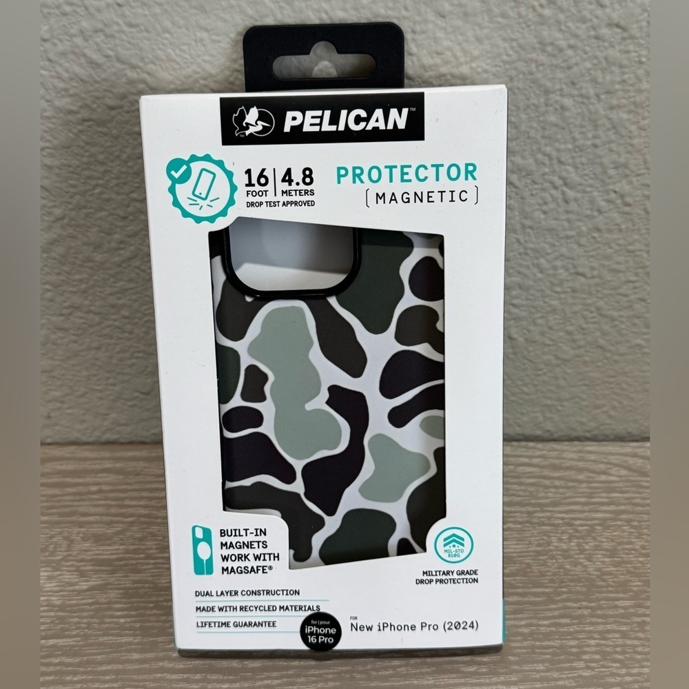 Pelican Magnetic Protector Case for iPhone 16 Pro ||camo